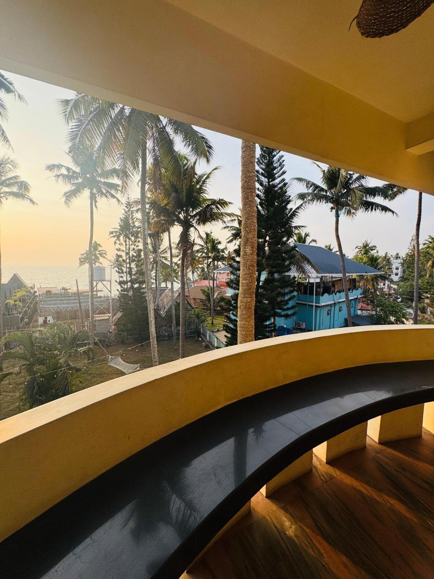 Beach View Balcony Resort By Hello Varkala Extérieur photo