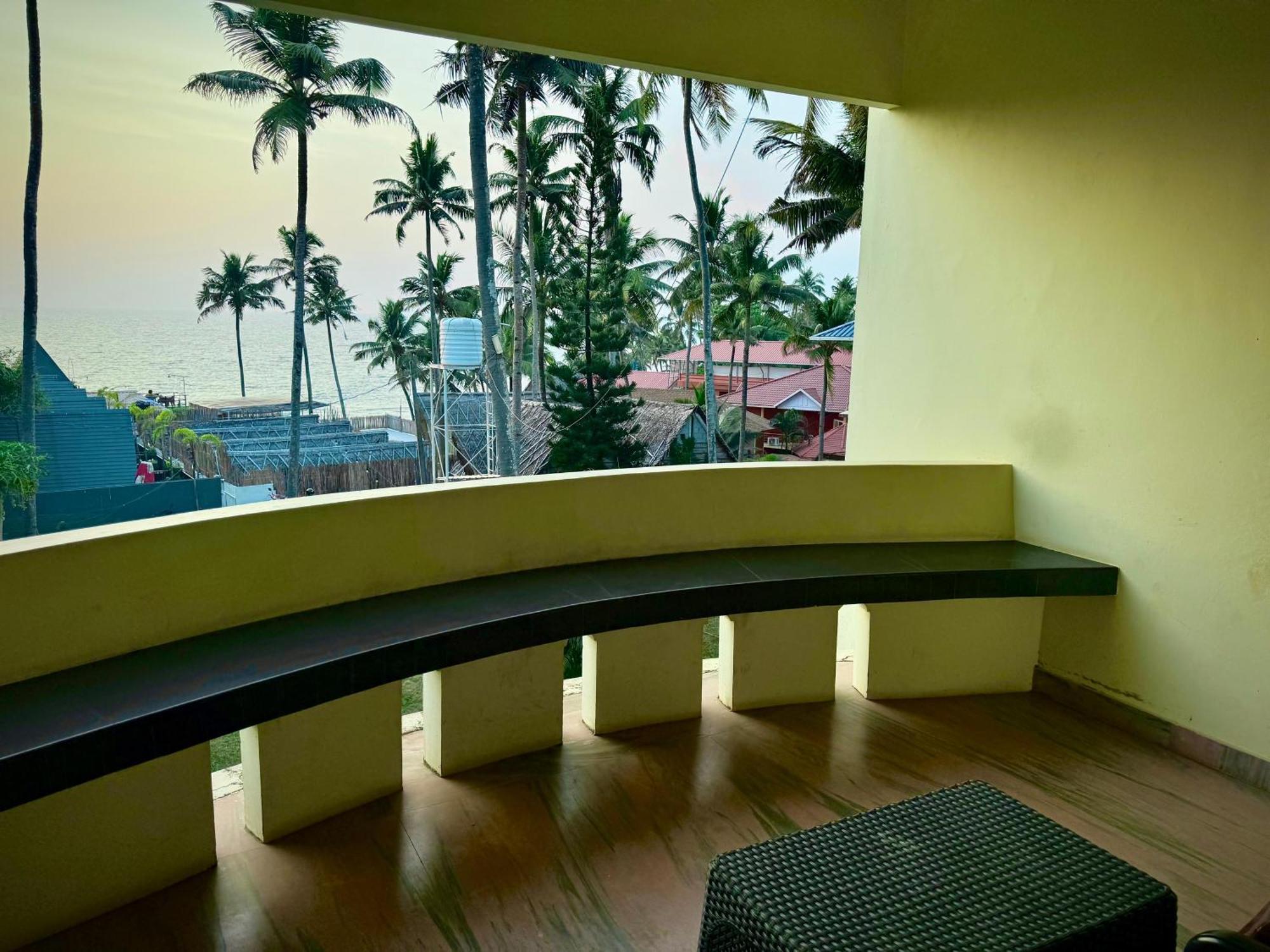 Beach View Balcony Resort By Hello Varkala Extérieur photo