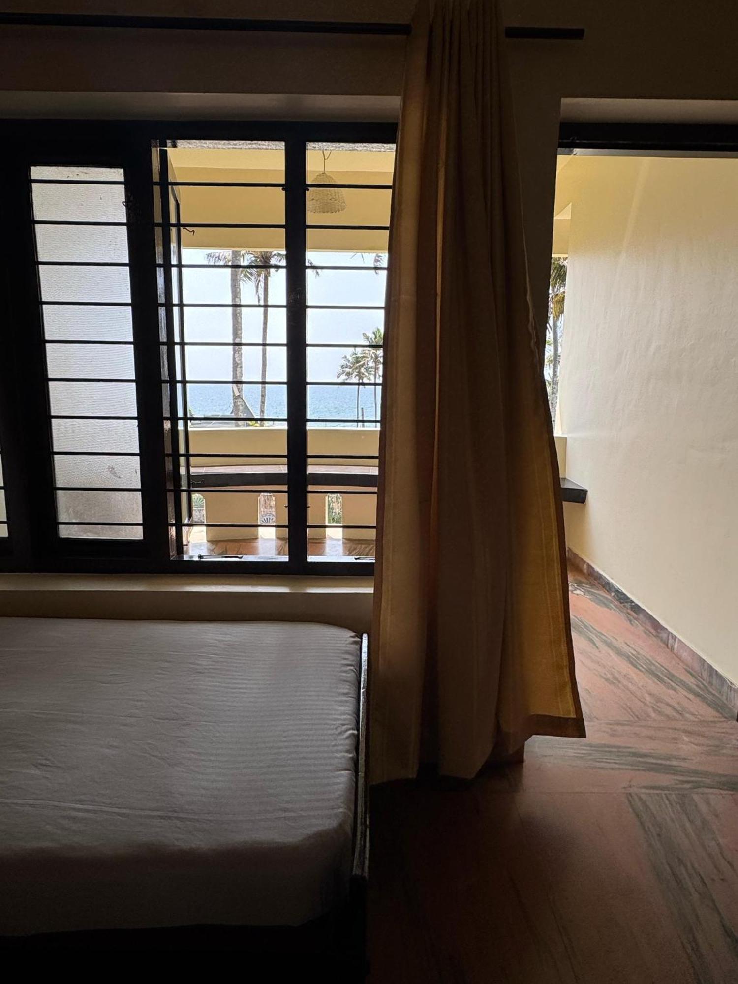Beach View Balcony Resort By Hello Varkala Extérieur photo